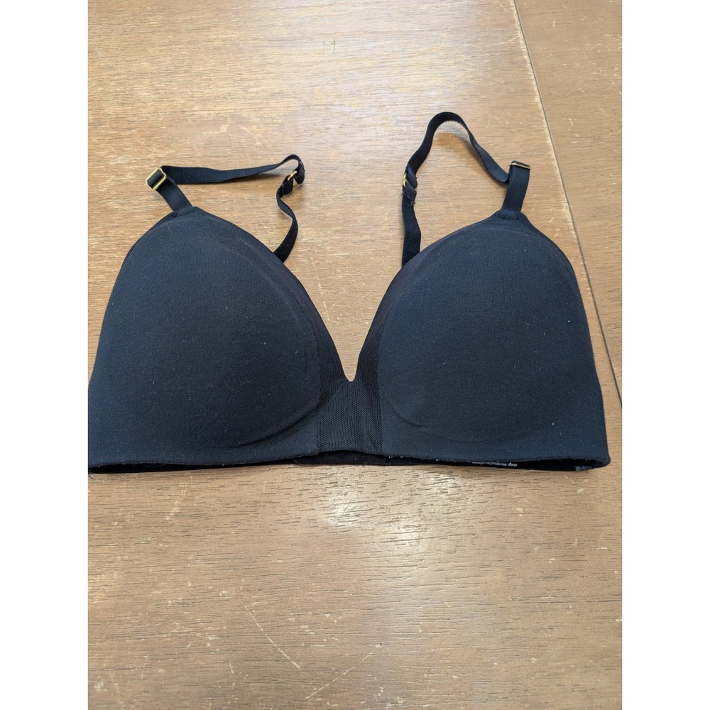 Lively Black Wirefree Comfort Bra 34DD‎ Adjustable Straps Seamless All. You.